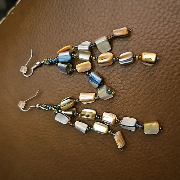 Vintage 1990s Abalone Seed Beaded Dangle Hook Boho Earrings - Picture 2 of 6